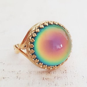 Gold Round Mood Ring, Vintage Style Adjustable Mood Stone Ring, Colour Changing, Quality Setting, Also Sterling Silver, Bronze, Gold