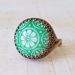 Green Moroccan Bronze Ring, Vintage Czech Glass Mosaic Pattern Cabochon, Adjustable Ring in Antique Bronze, Also in  Antique Silver