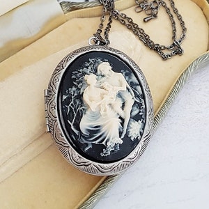 Lovers Cameo Locket in Black and Cream, Victorian Cameo Valentine Locket Necklace, Bronze or Gunmetal, Choose Your Length