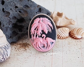 Pink Flamingo Ring, Pink and Black Flamingo Cameo Ring, Antique Silver Plated Plain Edge Setting, Kitsch, 50s Style, Tropical Ring