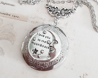 Collar con medallón de luna y estrellas bañado en plata. Te amo hasta la luna y más allá. Elige tu largo.