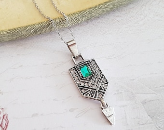 Emerald Green Art Deco Crystal Necklace, Vintage Great Gatsby Geometric Necklace, Sterling Silver or Silver Plated Chain, Choose Your Length