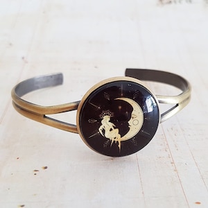 Vintage Lady and Moon Bangle in Antique Bronze, Art Nouveau Celestial Woman, Brushed Bronze Witchy Wiccan Adjustable Bracelet Cuff