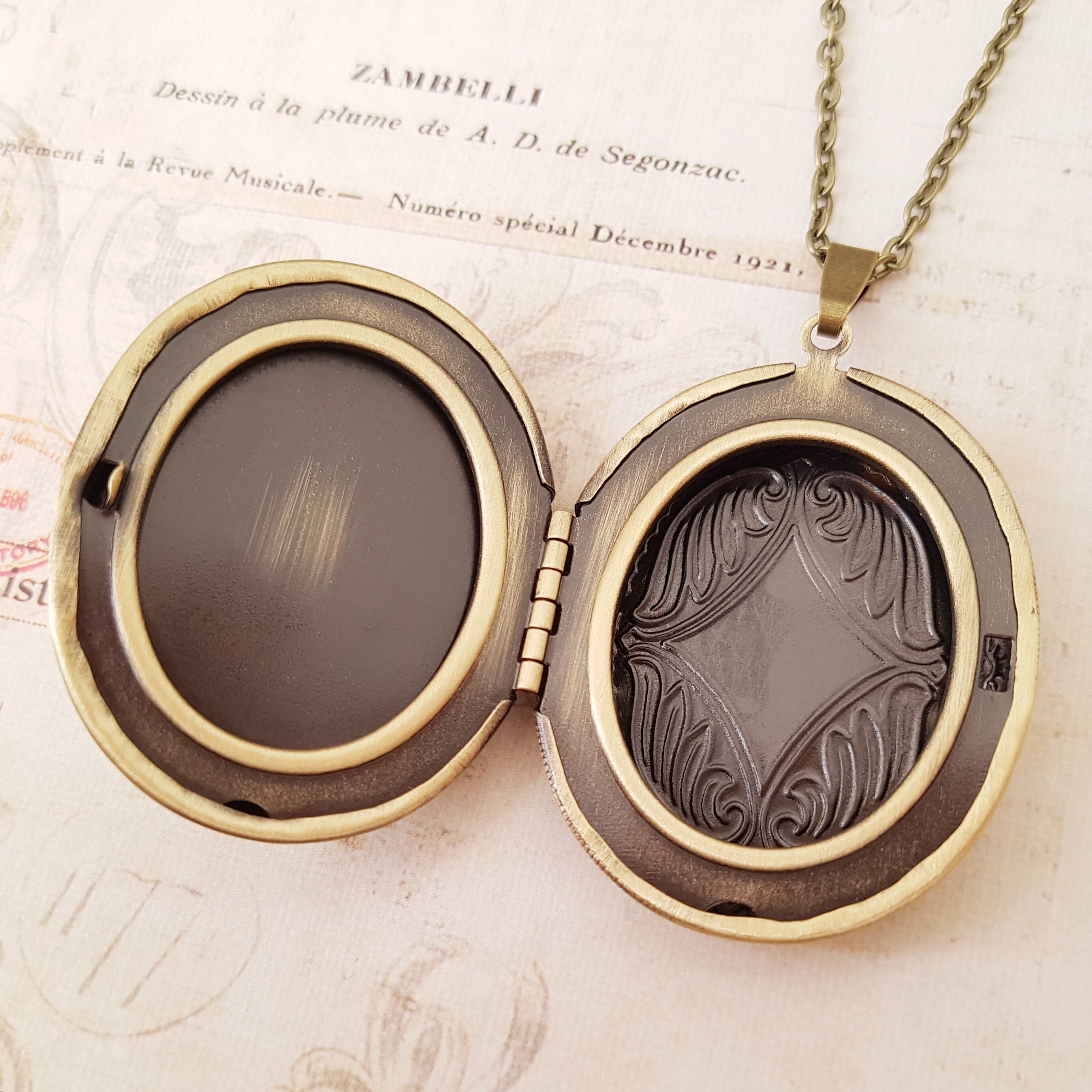 English Rose Locket Flower Locket Rose Cameo Locket Etsy