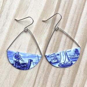 Old Holland Village Upcycled Ohrringe, Delf Blue Inspiriertes Geschenk