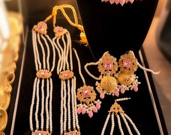 Pink Gold plated  Bridal Jewelry Set with Maang Tikka, Earrings | Gold Pearl Choker