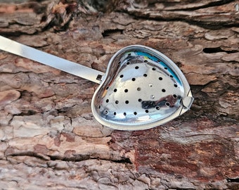 Tea Strainer w/ handle, Heart tea strainer, Stainless Steel Strainer, Tea Filter, Tea Diffuser, Loose Leaf Tea Strainer, Tea Blend Strainer