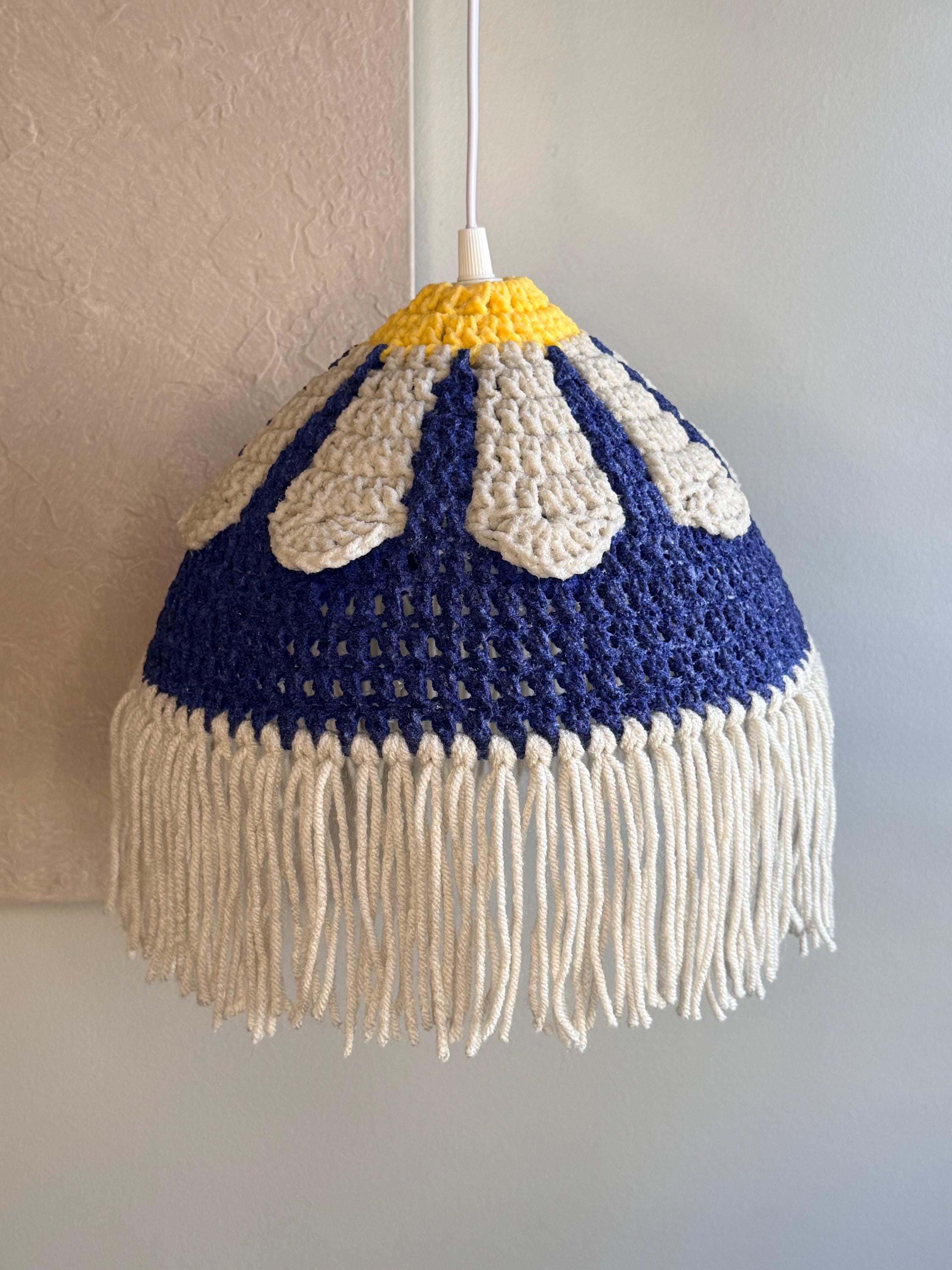 34 Crochet Lamps That Will Look Great in Your Home 4 Daisy Pendant Lamp Crochet