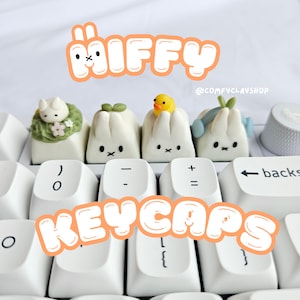 Copritasto a forma di coniglietto in argilla polimerica, realizzato a mano, copritasti artigianali a tema primaverile