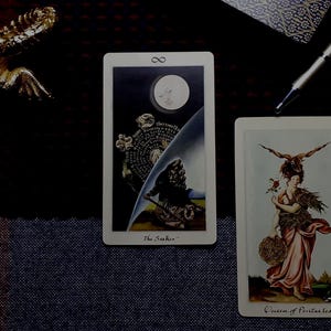Médium, Médiumnité, Médium, Médium médium, Clairvoyance, Esprit, Cartomancie, Lenormand, Tarot, Lecture, Consultation,