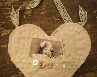 Vintage Lace Shabby Pink Velveteen Hanging Heart Pocket  Lil Girl and her doll with button card