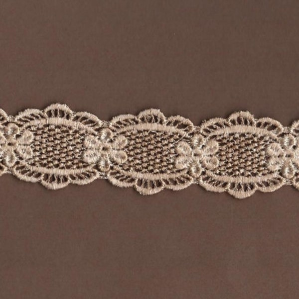 Hand Dyed Venise Lace Dainty Floral Daisies  Vintage Tea Stain