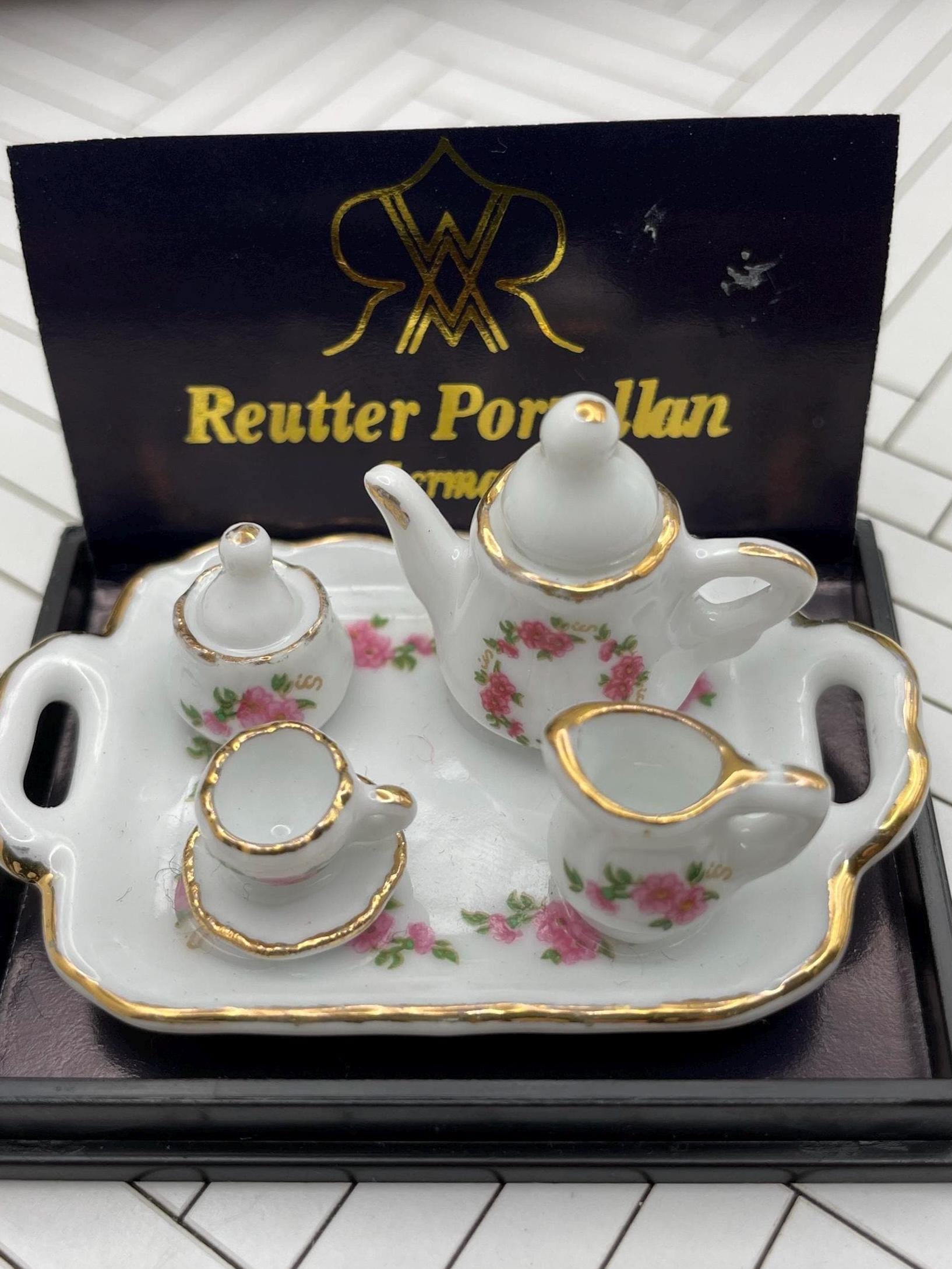 Reutter Miniature Porcelain Tea Set: White Roses, Gold Trim - Made