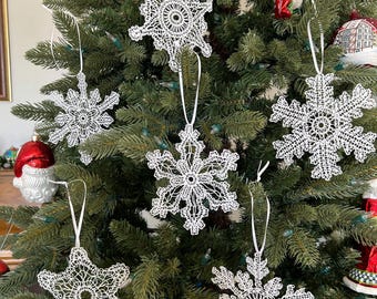 Battenberg Lace Snowflake Ornament: Free Standing Cotton Embroidery