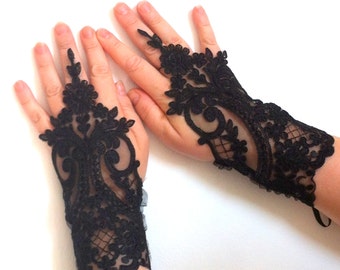 Wedding black gloves, Lace gloves women, Black  lace bridal fingerless gloves,   lace black gothic gloves, wedding armwarmers