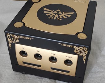 console nintendo GameCube legend of zelda commemoration retro link ocarina of times ngc