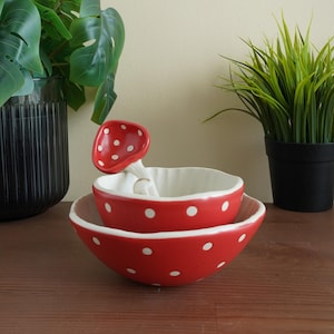Ceramic Mushroom Bowls and Spoon Set/Handmade Ceramics/Fun Bowl/Cute Gift/Whimsical Tableware/Plant Decor/Kid/Bakeware/Housewarming Gift