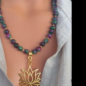 Natural Stone Lotus Necklace – 6mm Jade, Handmade, Elegant & Colorful