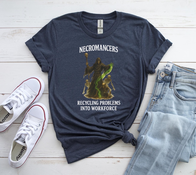 Grappig Necromancer Recycling D&D-T-shirt: humoristisch RPG-gamer-T-shirt afbeelding 5