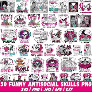 Puede incluir: Una colección de 50 divertidos diseños de calaveras antisociales en formatos PNG, SVG, JPG, EPS y DXF. Cada diseño presenta una calavera con frases como "Sorry I'm Late" y "Go Away", en una combinación de colores rosa y negro.