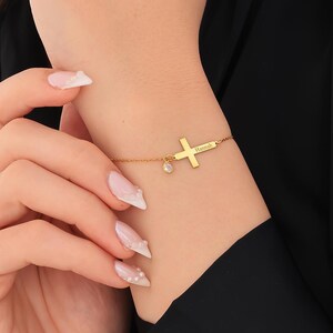 Gold Cross Bracelet, Cross Bracelet Women, Tiny Gold Name Bracelet, Custom Cross Birthstone Bracelet for Women, First Communion Gifts