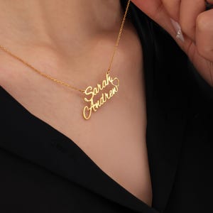 Collar personalizado con nombres de pareja, collar con nombre delicado, collar con varios nombres, collar con nombre para niños, mamá de dos, collar con dos nombres con corazón