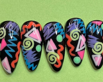 90s Vintage Y2K Glow-in-the-Dark Geometric Squiggle Nails
