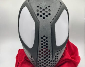 Máscara de araña punk