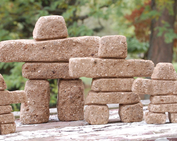 Hypertufa Inukshuk Family (Sandstone) | Housewarming Gift | Garden Art Path Marker | Welcome Statue | Handmade Sculpture Stone Man Figures