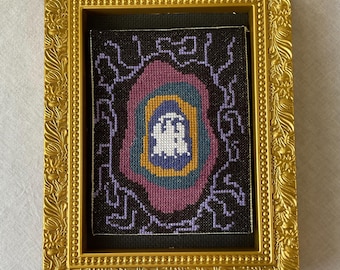 Wzór haftu krzyżykowego „Agatha Witch Geode”: Witchcore dla początkujących (plik PDF do pobrania)