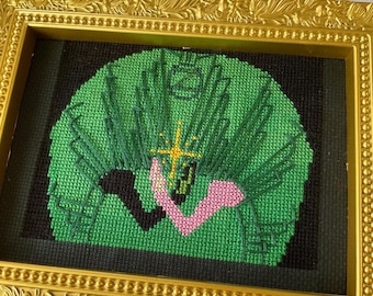 Wzór haftu krzyżykowego „Wicked Cross Stitch”: Glinda i Elphaba, Szmaragdowe Miasto (do pobrania w formacie PDF)