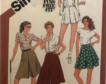 Classic Ladies Culottes for golf, pickleball, tennis or casual wear, 1983 Vintage,  size 14, paper sewing pattern, Uncut with factory folds