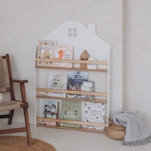 Montessori wall bookshelf – Kids room book storage, Wooden floating shelf for toddlers, Open bookcase for nursery