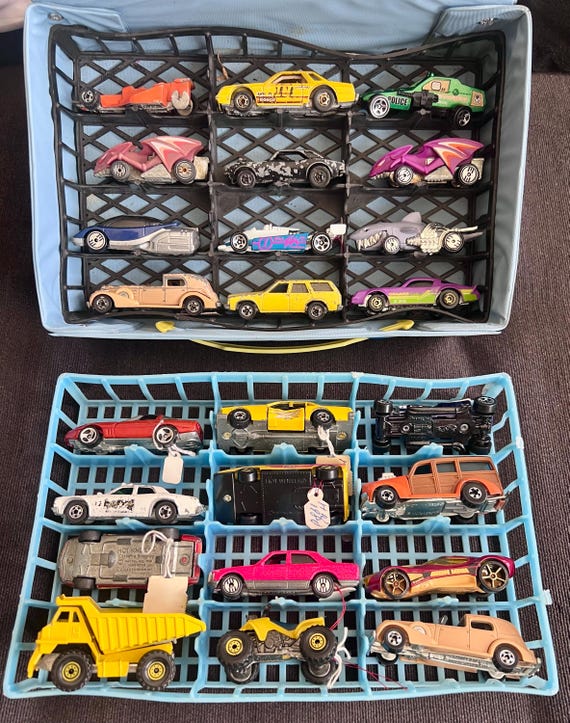 Vintage 80s Lot of 43 Hot Wheels and a Lesney Matchbox Carry Case