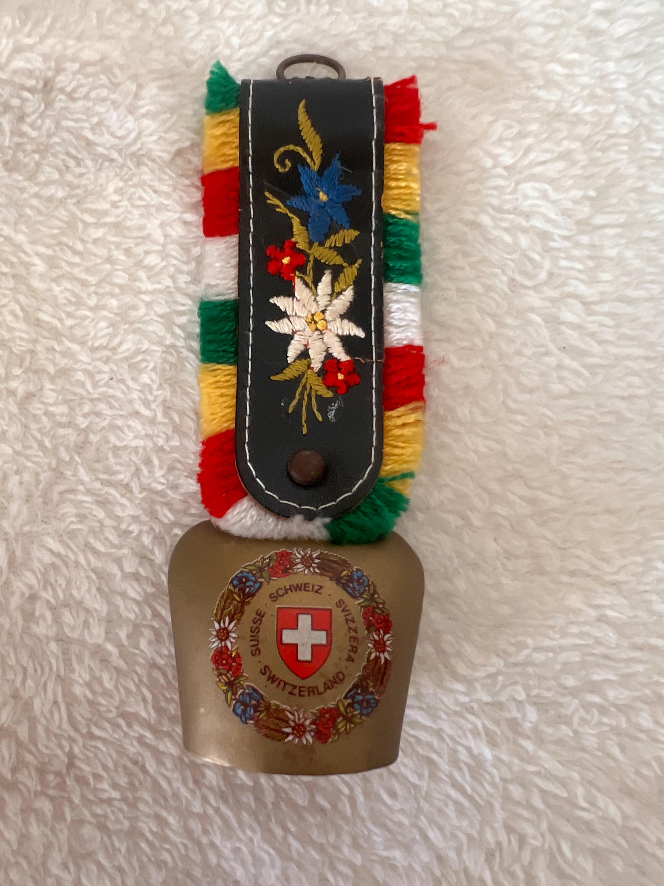 ファッションベル　カウベル Vintage Swiss Cow Bell, With Colorful Embroidered Strap - Etsy Canada