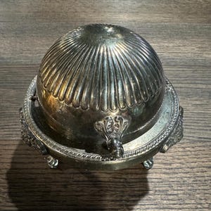 FB Rogers Silver Plate Butter Dish: Lion Footed Roll Top