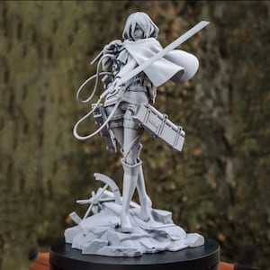 Mikasa Ackerman 3D Figure – Attack on Titan – Gray Resin – 15 cm – Fan Art – 3D Printing – Unpainted