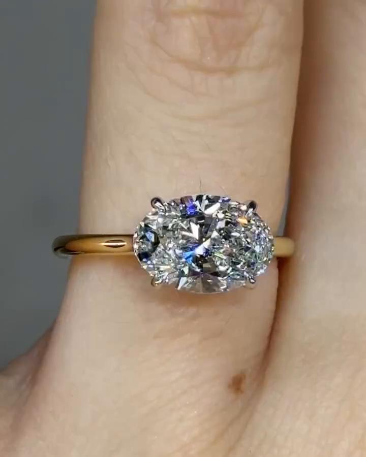 East West 2 Carat Oval Cut Lab Grown Diamond Engagement Ring 14k Yellow ...