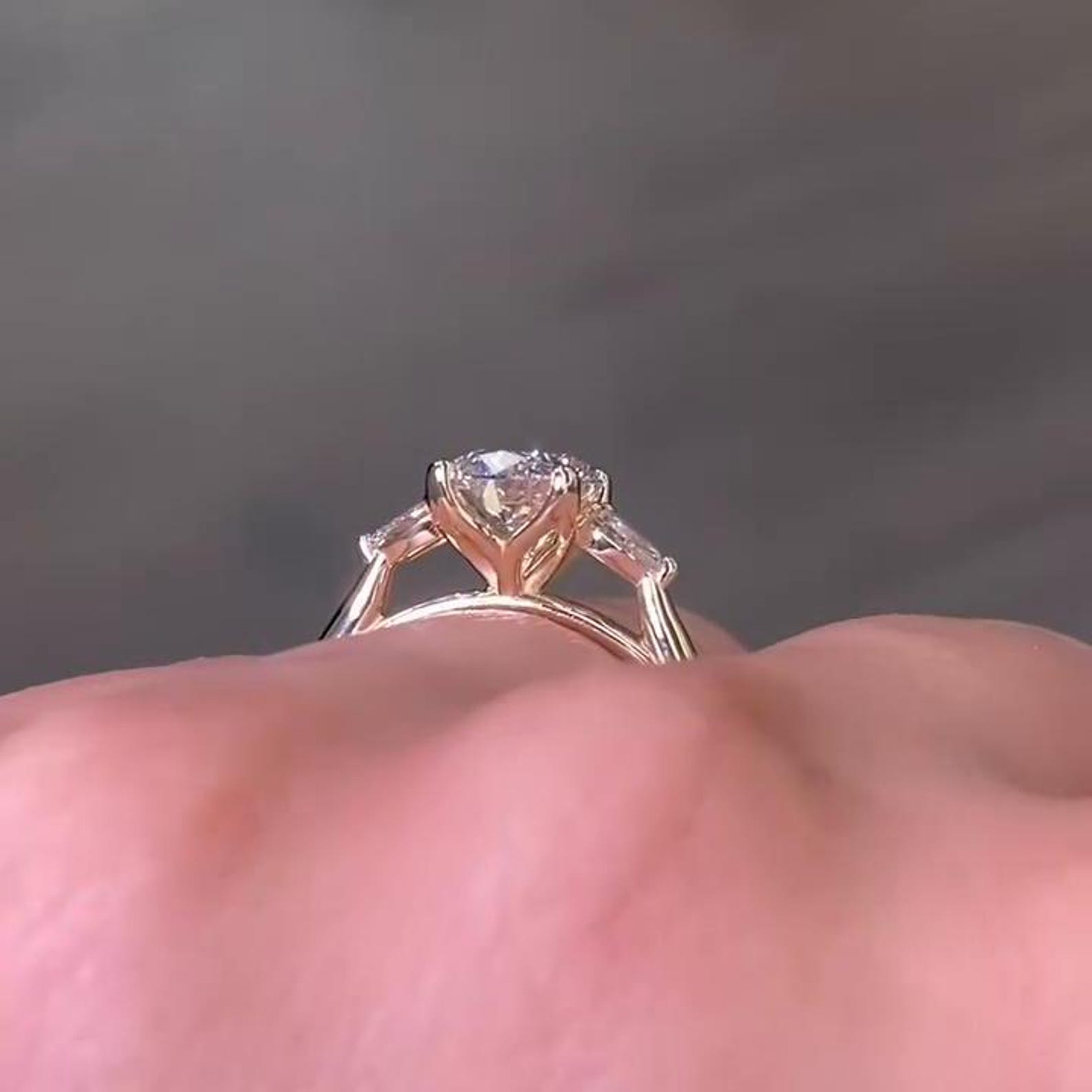 Lab Grown Diamond Oval Cut Three Stone Engagement Ring Vintage 3 Stone ...