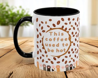 Caneca hilária | Slogan engraçado de TDAH com patas de gato e grãos de café | Copo de cerâmica Neurospicy de 11 oz para decoração de cozinha