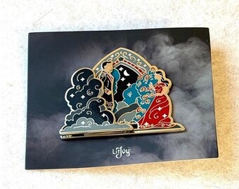 LitJoy Crate The Shadows Between Us Pin esmaltado articulado Coleccionable literario nuevo