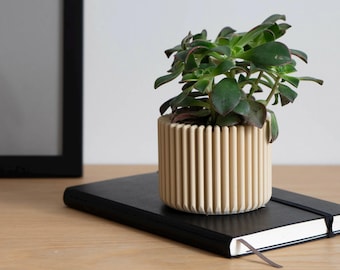 3D Printed Wood Succulent Planter – Ribbed Modern Desk Decor