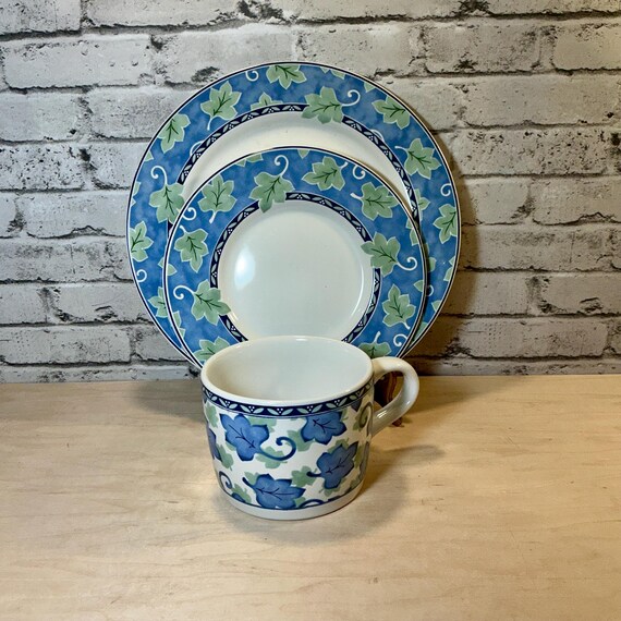 Vintage Pfaltzgraff Blue Isle, Coffee Cups, Plates, Vintage Home