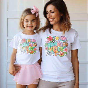 Sommer Vibes Familie T-Shirt, Sonnenschein T-Shirt, Ocean Sommer Shirt, Strand Shirts, Sommer Sonnenuntergang Positive Vibes Shirt, Geschenk für sie