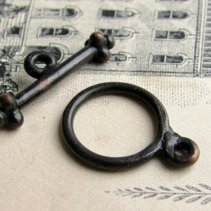 Elegant, simple toggle clasps, round 12mm circle, 20mm toggle bar, 2 sets, black pewter, aged patina, necklace closure, toggle set