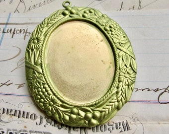 Art Nouveau oval cabochon frame 40x30mm, Absinthe finish, floral setting, flowers, green patina pendant tray
