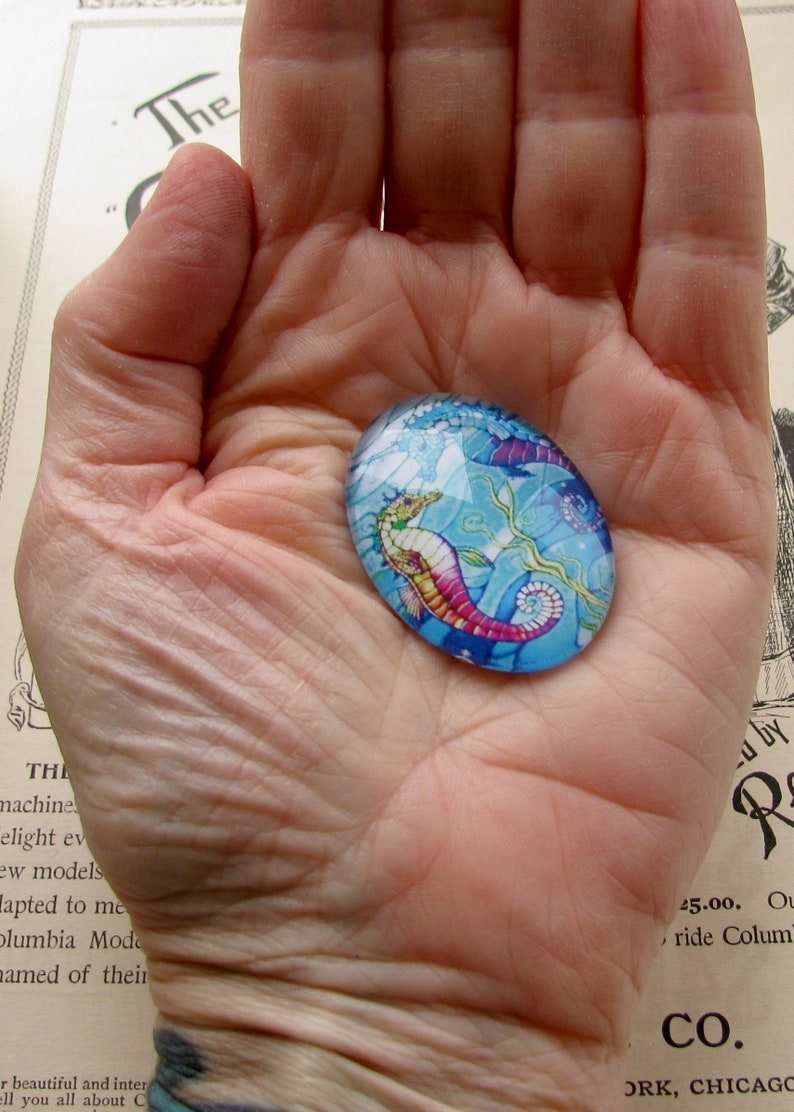 Seahorses stained glass window, glass oval cabochon, handmade in this shop, 40x30mm, photo image stone, sea, ocean, nautical, beach image 2