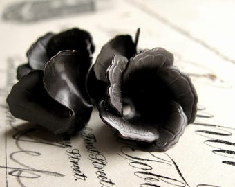 Blooming black tulip bead cap, antiqued brass flower (2 black beadcaps) oxidized patina, made in the USA