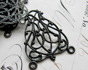 Filigree flourish, lace necklace link, antiqued black brass (2 connectors) reducer, aged black patina 25mm, lead nickel free, triple link