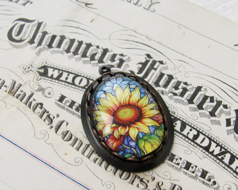 Sunflower cabochon, 25x18mm glass oval cabochon, handmade in this shop, floral, summer autumn flower image 3